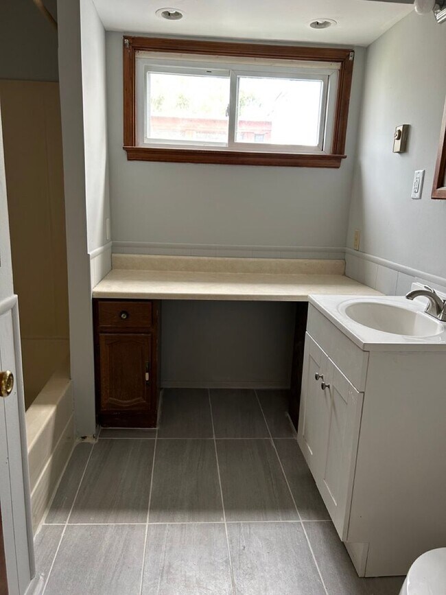 Photo - 66 Tunis Ave Unit 66 Tunis Ave 1st Floor