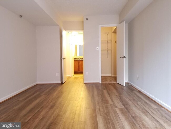 Photo - 1024 N Utah St Unit 423