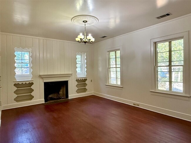 Photo - 101 S Brewer St