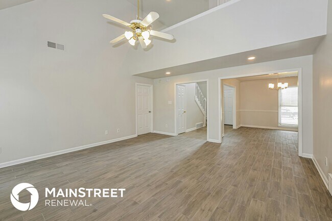 Photo - 4571 Wood Fox Cove