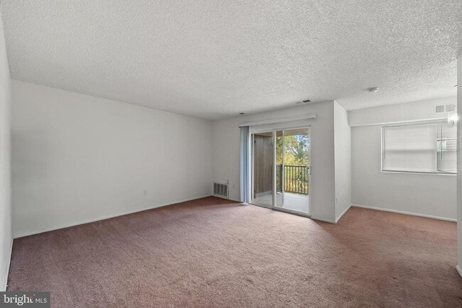 Photo - 424 Meadowview Ln Unit 424