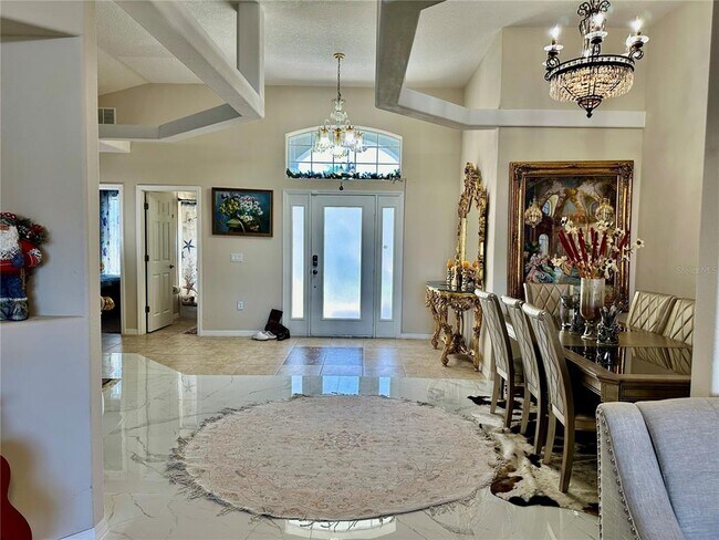 Photo - 1947 Fairway Loop