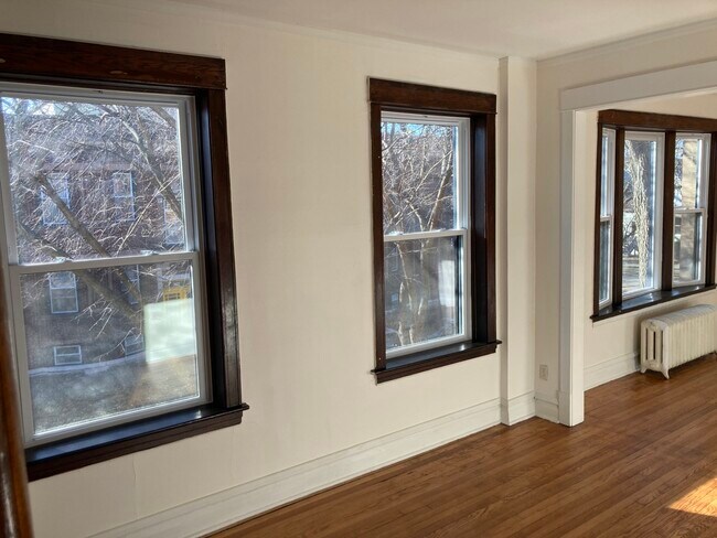 Nuevas ventanas - 3018 W Schubert Ave Unidad Fl 1
