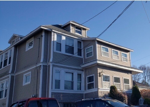 Building Photo - 27-29-29 Vermont St Unit 2