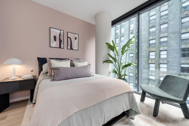 Photo - 62 E Wacker Pl