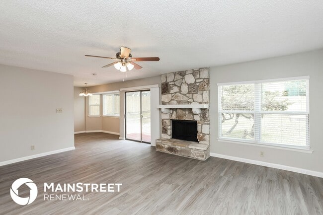 Photo - 7111 Apache Ridge