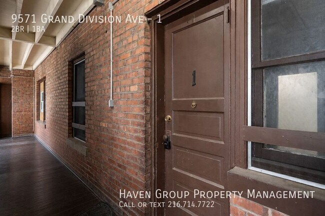 Photo - 9571 Grand Division Ave Unit 1