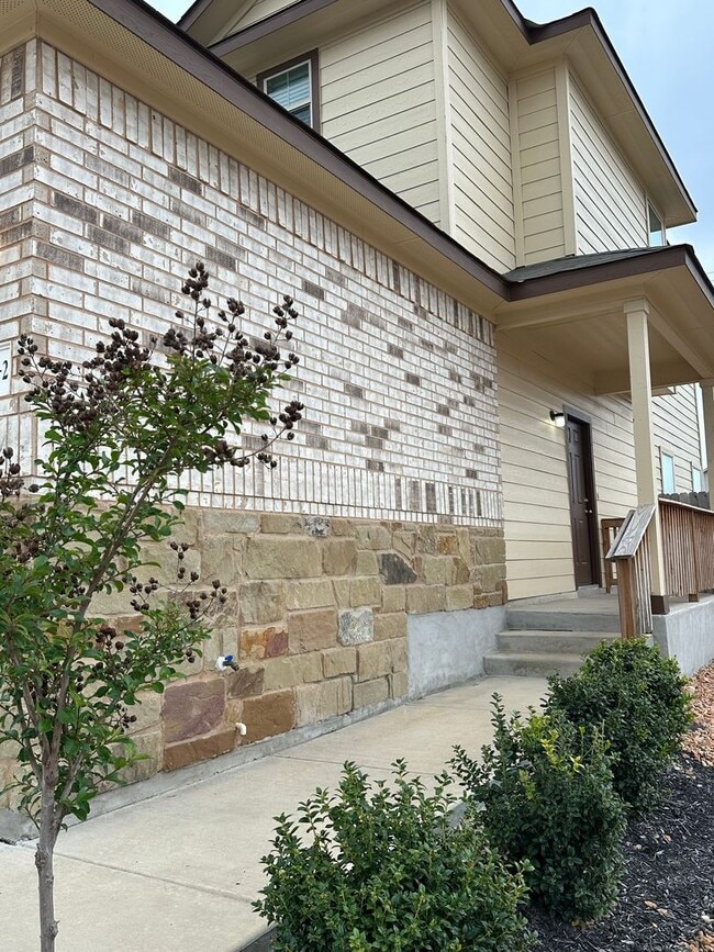 Photo - Luxury Townhome