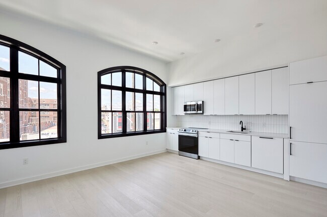 Photo - 2525 Frankford Ave