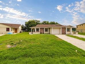 Photo - 660 Royalty Ct
