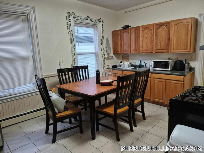 103 Calumet St Unit 3