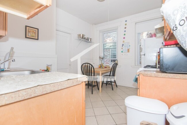 Photo - Large Packard's Corner three bed Unit #22