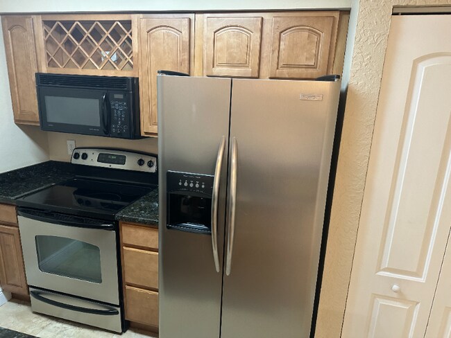 Photo - 2851 N Oakland Forest Dr Unidad 206