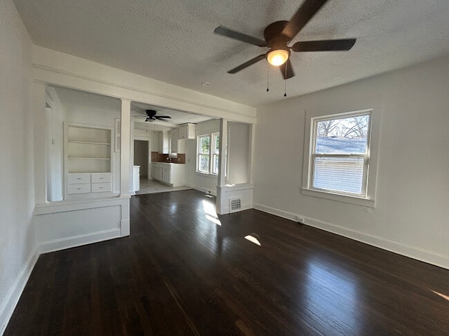 Photo - 203 S Hardy Ave