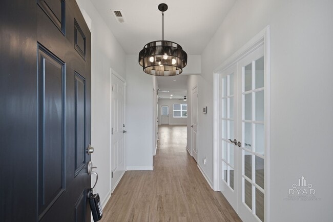 Photo - 3707 Clementine Ln