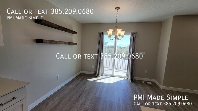 Photo - 328 Grassland Dr