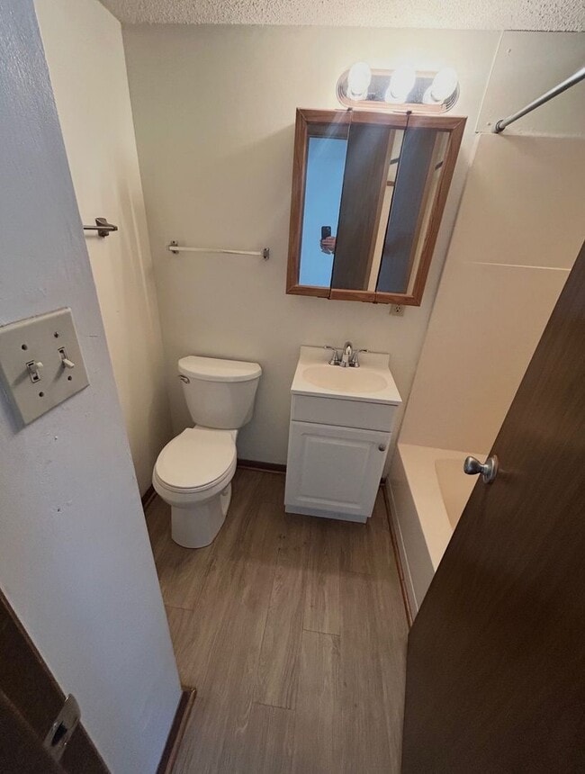 Photo - Chapel Court Apartments Unit 2169