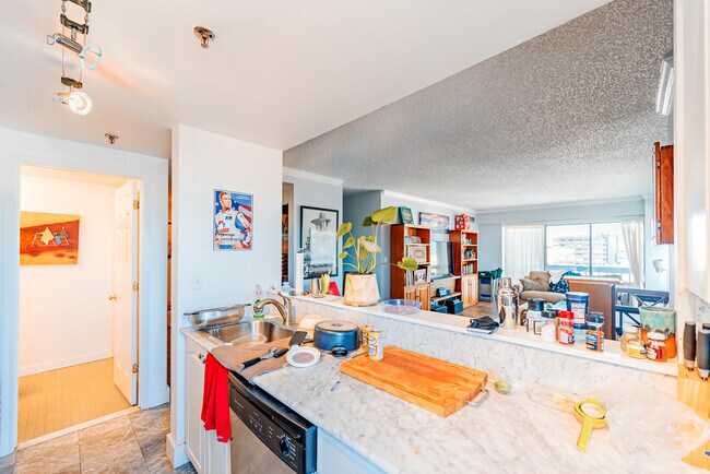 Photo - 15 North Beacon St Unit 402