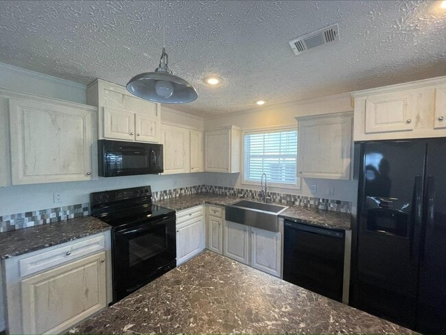 Photo - 22 Sutter Ct