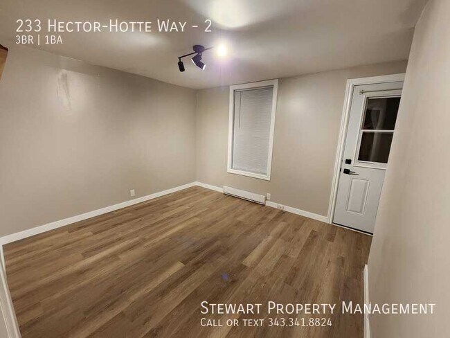 Photo - 233 Hector-Hotte Wy Unit 2