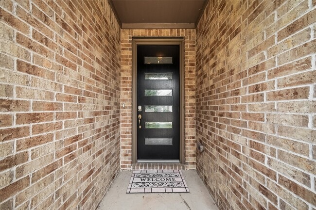 8522 Belfast Mnr Ln