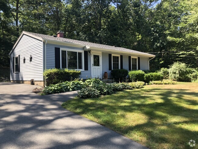 Building Photo - 451 Cow Hill Rd Rental