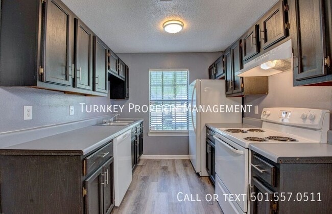 Photo - 3219 Holt St