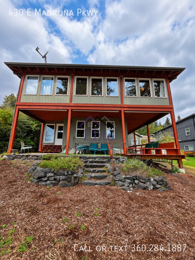 430 E Madrona Pkwy