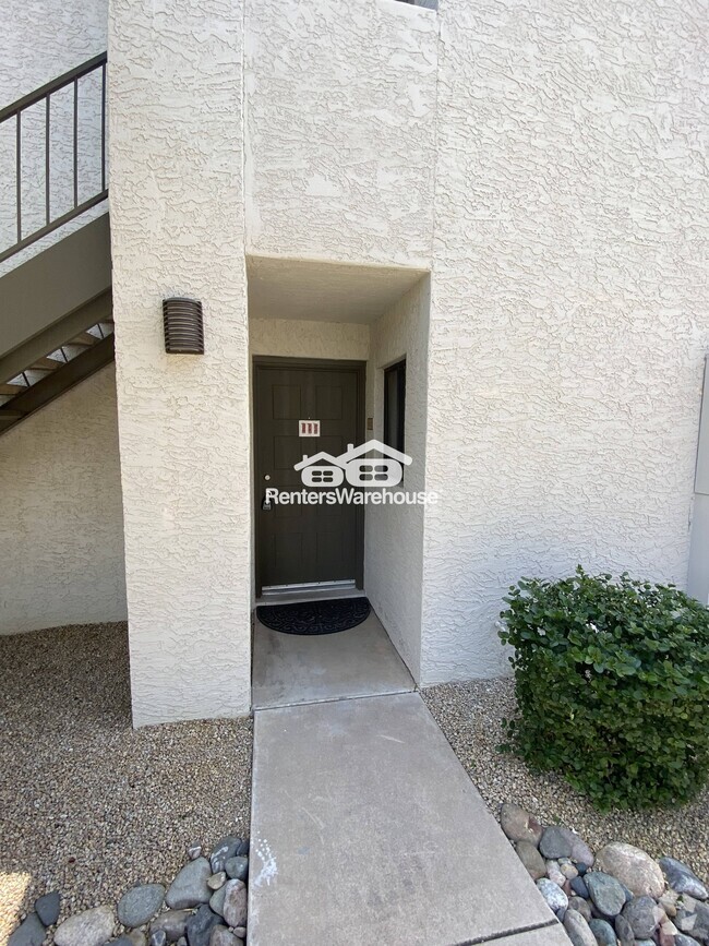 Building Photo - 6480 N 82nd St Rental