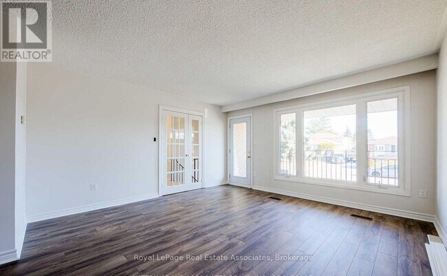 Photo - 2393 Whaley Dr