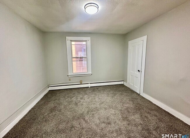 Photo - 512 Broad St Unit 2nd Floor