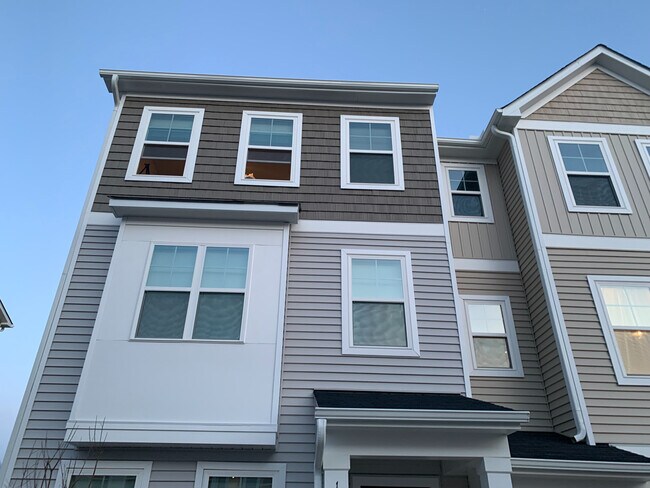 Photo - Room in Townhome on Summer Violet Ln