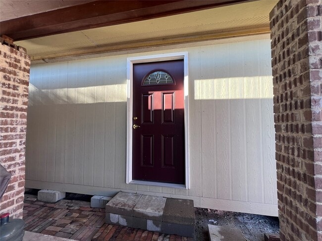 Building Photo - 10519 Silver Oak Ln