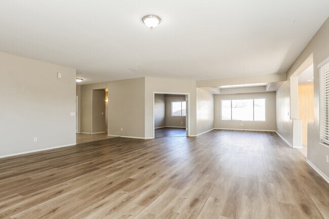 Photo - 5245 W Bowker St