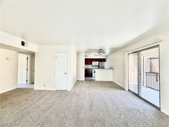 Photo - 5281 River Glen Dr Unit 222