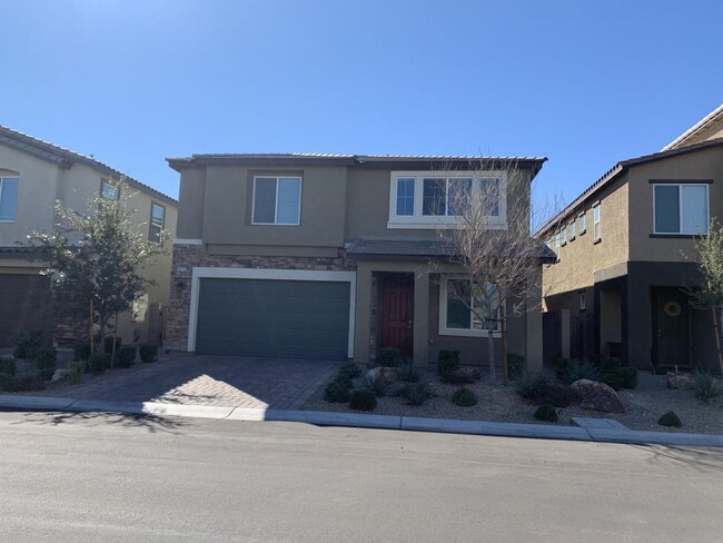 Beautiful 5 bedroom home - Beautiful 5 bedroom home