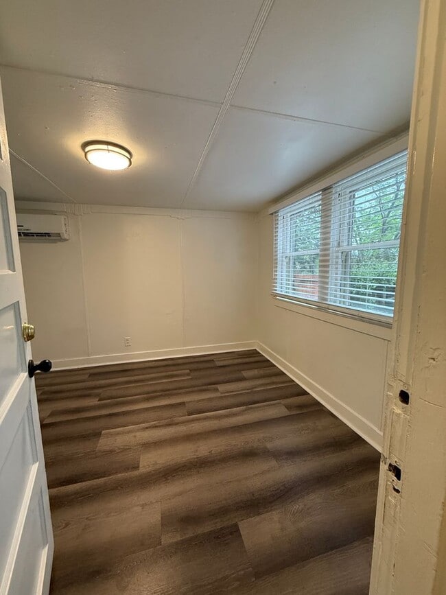 Photo - 100 Olive St