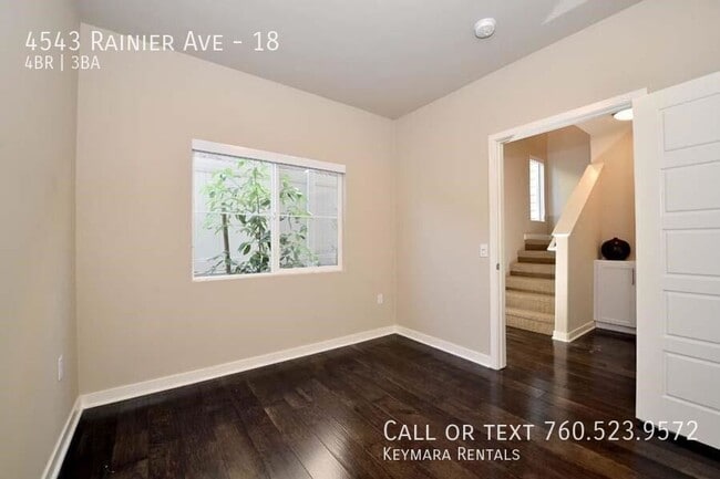 Photo - 4543 Rainier Ave