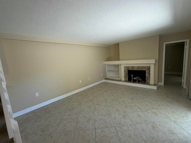 Photo - 2407 24th Ln
