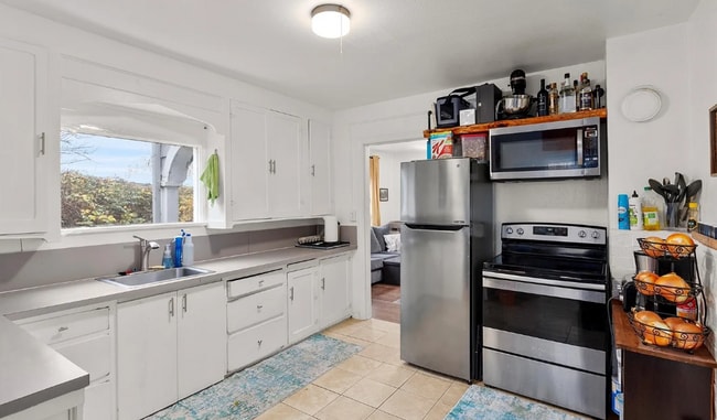 Photo - Charming DADU 2BD 1 BA