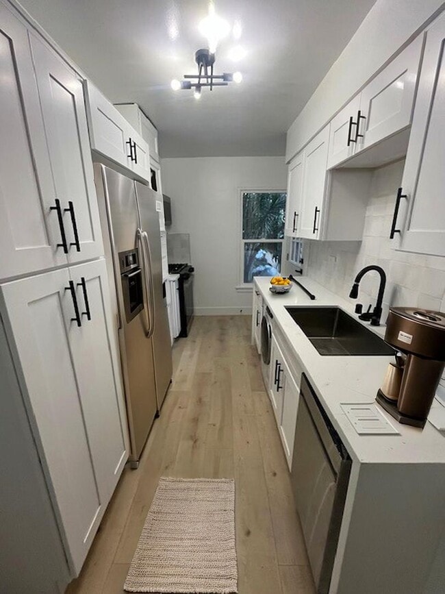 Photo - Magnolia at Long Beach Unit 1936 Magnolia Ave