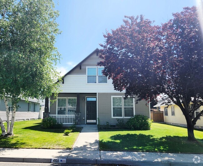 Building Photo - 3 bedroom 2.5 bath off Rd 100 Rental