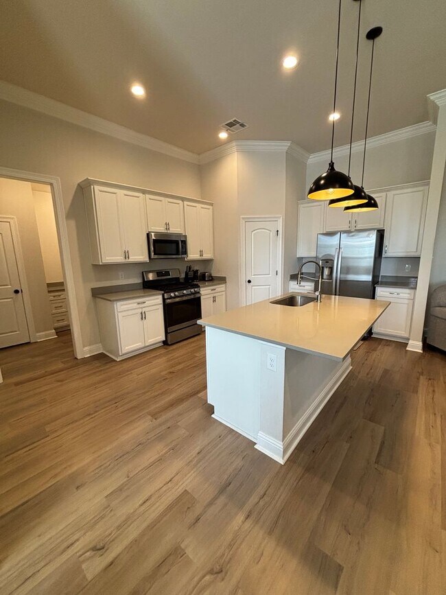 Photo - Gorgeous 3 Bedroom Home in Princeton - Only 3 Years Old!