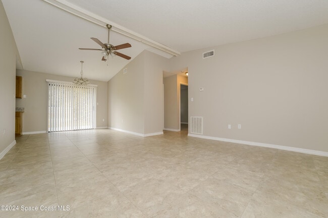 Photo - 1223 Waffle St SE