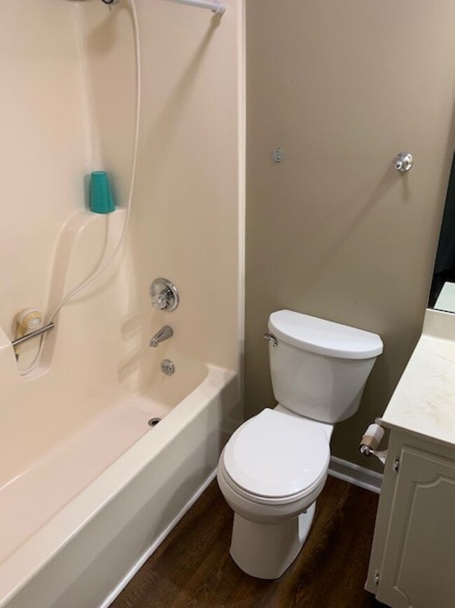 Building Photo - 317 Rock Knoll Dr Unit 317 Rock Knoll Drive