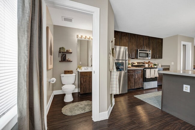 178-Axis at SMTX - Model - Bathroom (3)