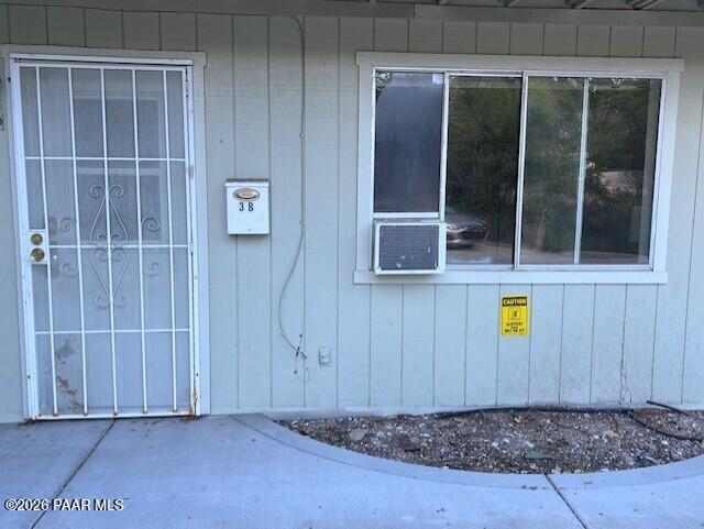 Building Photo - 314 S Virginia St Unit 3b