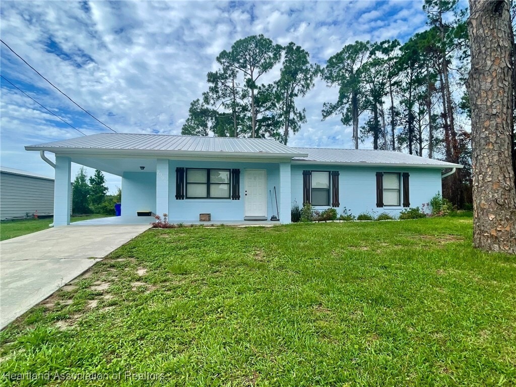 Photo - 2901 Pompano Dr House