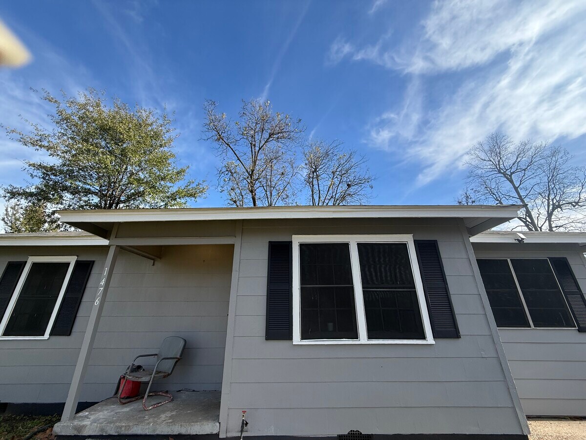 Photo - 1476 Marilyn Ave