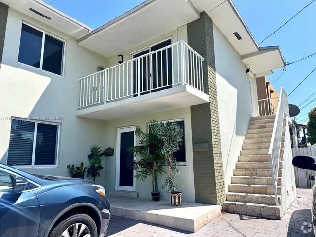 Building Photo - 250 Beacom Blvd Unit 2 Rental